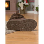 Women's black cozy Fur-Trimmed Ankle-Height Snow Boots for Winter
