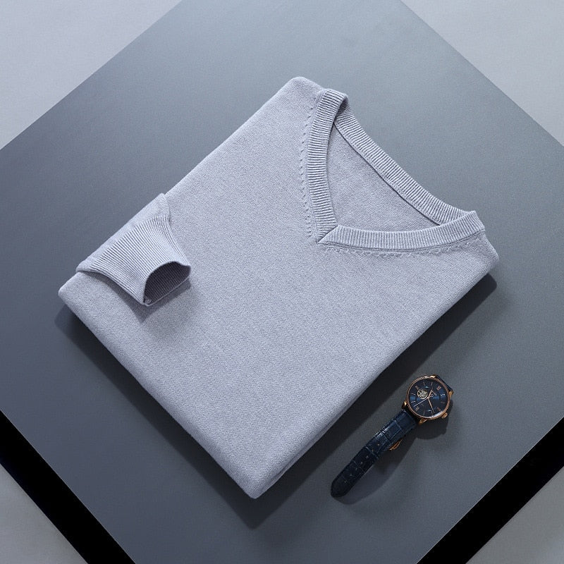 Men's light gray classic V-neck ribbed-trim knit pullover sweater