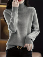 Women's gray ribbed turtleneck sweater, long sleeve