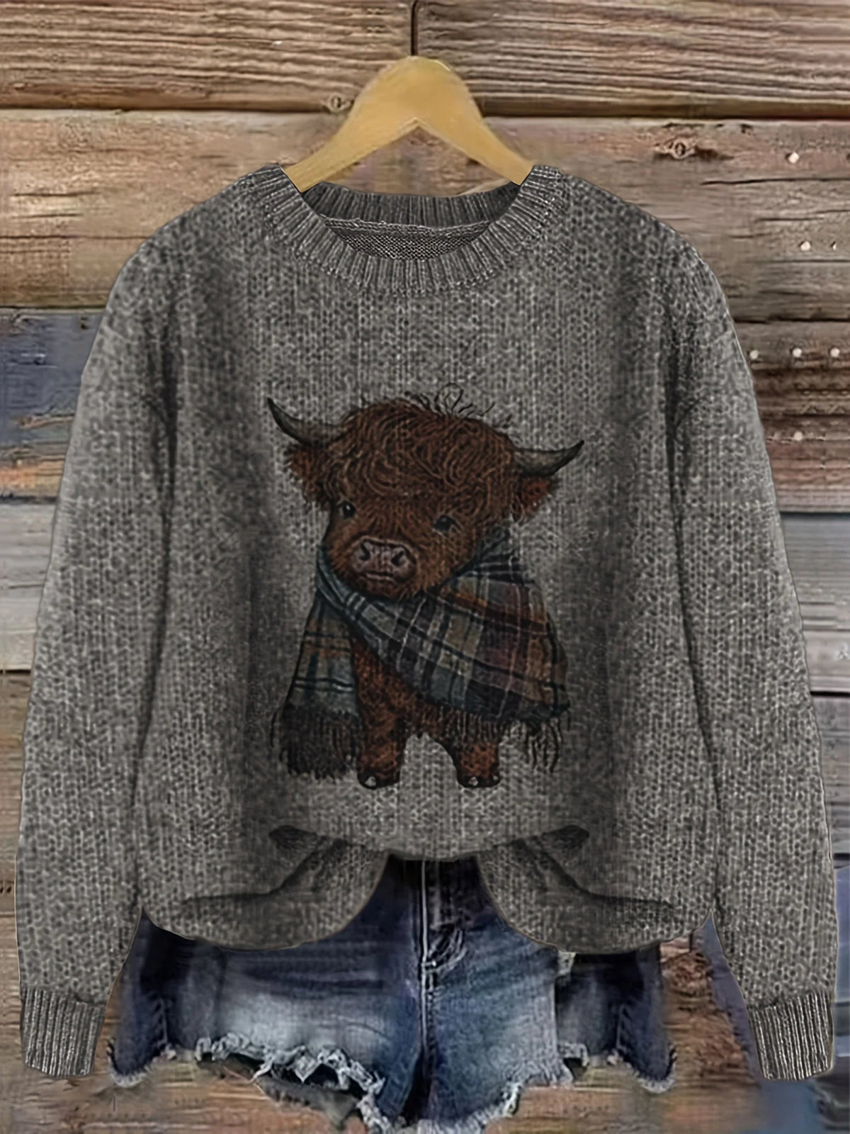 Women's apricot cozy chunky-knit crewneck sweater for winter