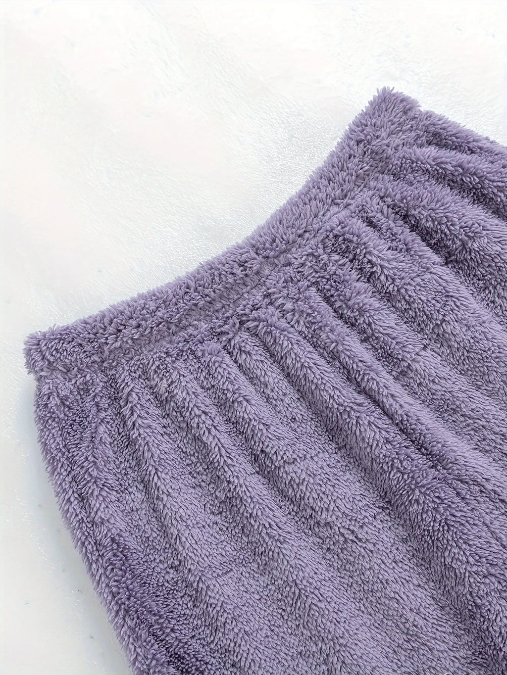 Women's purple sherpa fleece two-piece lounge set with V-neck top