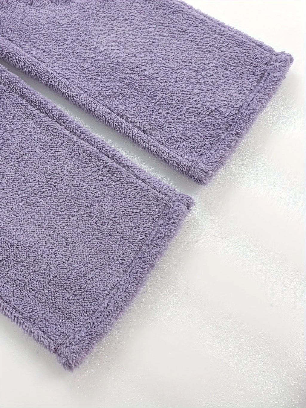 Women's purple sherpa fleece two-piece lounge set with V-neck top