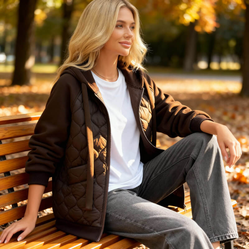 Women's quilted hooded jacket
