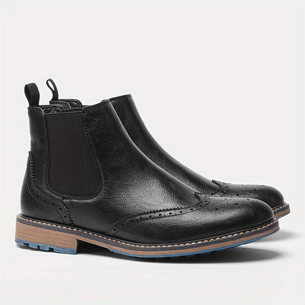 Men's black refined chelsea boots with sleek elastic side panels