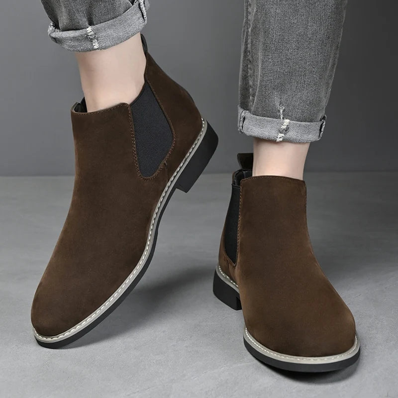 Men's dark brown refined dress chelsea boots, with elastic side gussets
