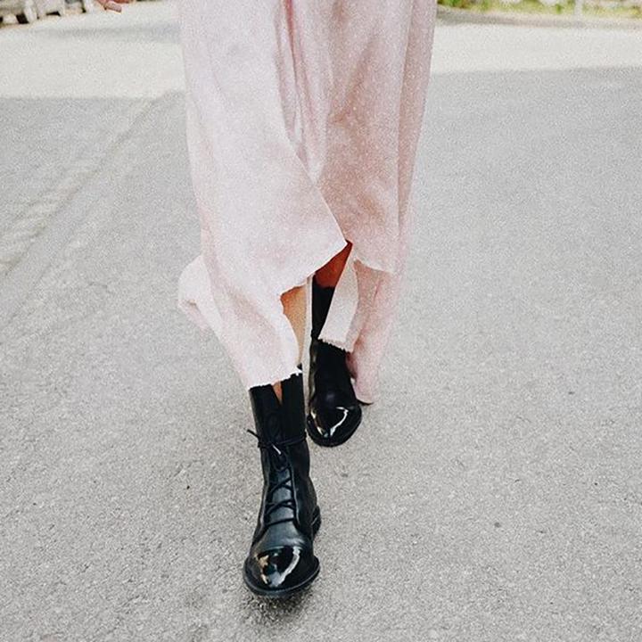 Women's black classic lace-up ankle boots, with eyelet lacing