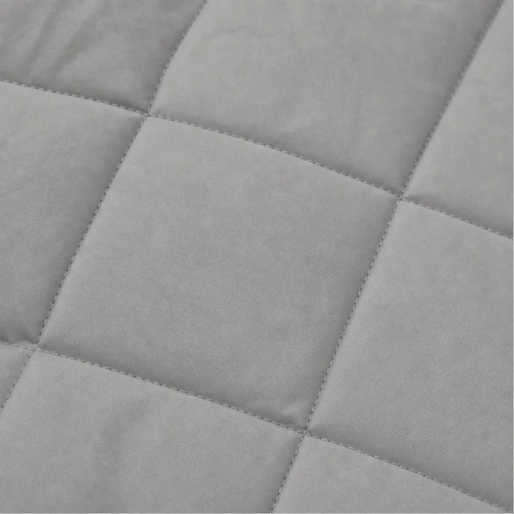 Women's diamond-quilted hooded puffer jacket